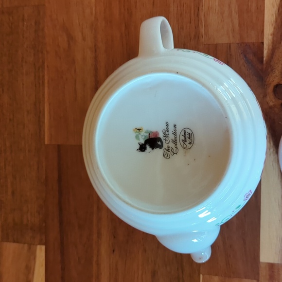 Andrea by Sadek The Meow Collection Cute Cat Teapot - Picture 5 of 6